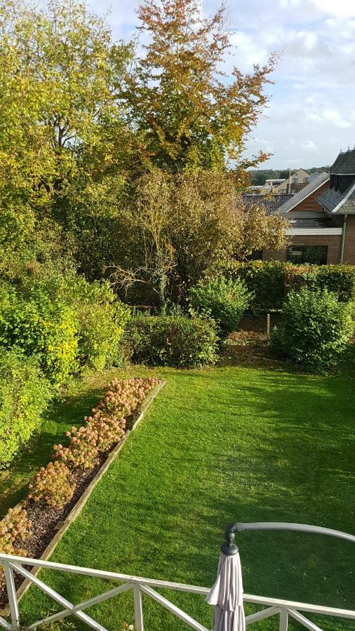Le Chanteclair Gembloux Exterior foto